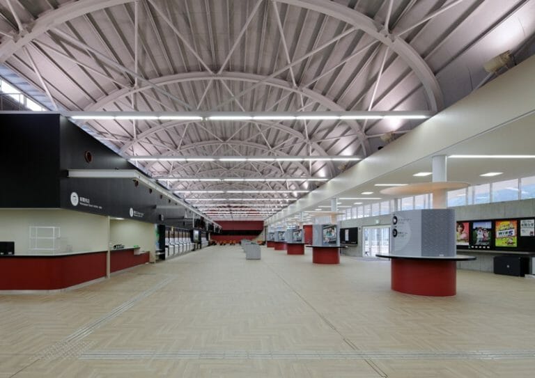 JRA施設(ウインズ等) JRAファシリティーズ株式会社