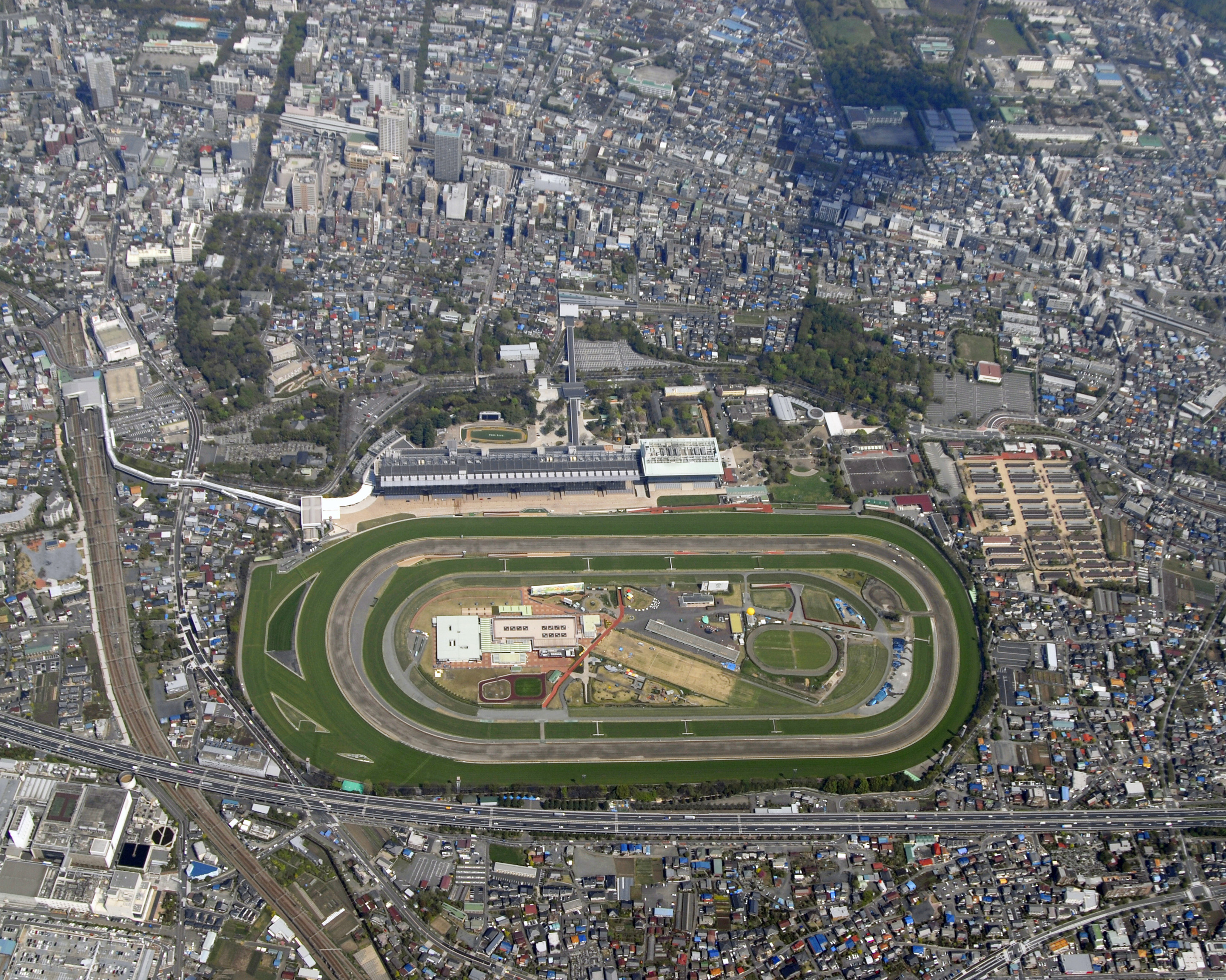 東京競馬場 Jraファシリティーズ株式会社